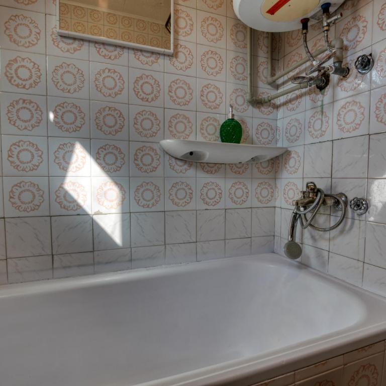 Apartman GM-sobe-Pale Near Jahorina & Sarajevo, Private Parking - Four-Bedroom Apartment - 46