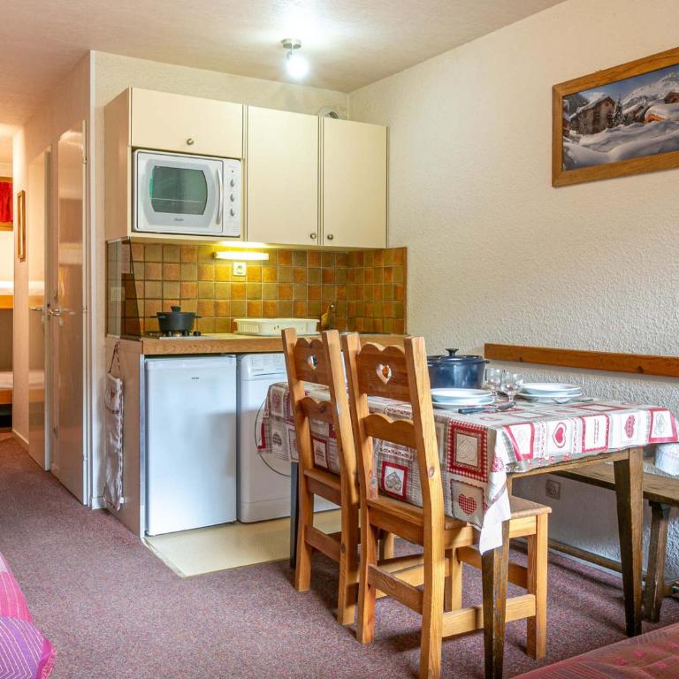 Studio avec balcon et animaux acceptés, Val-d'Isère - Studio - 7