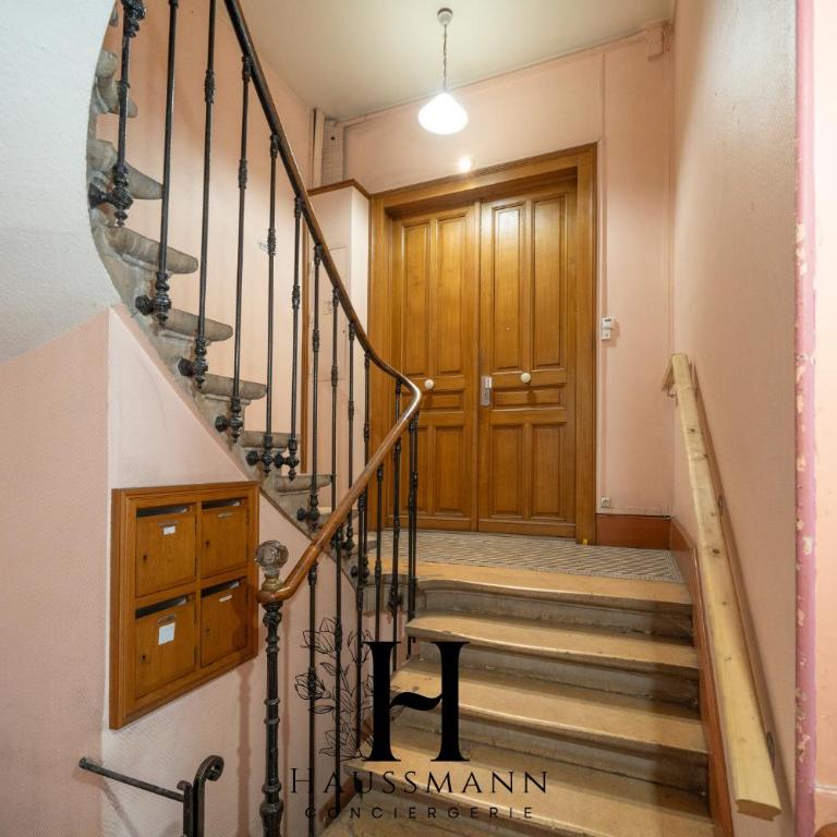 Magnifique Appartement Luxe Cœur de Nancy - Two-Bedroom Apartment - 20
