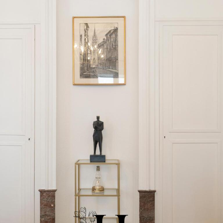 Magnifique Appartement Luxe Cœur de Nancy - Two-Bedroom Apartment - 16