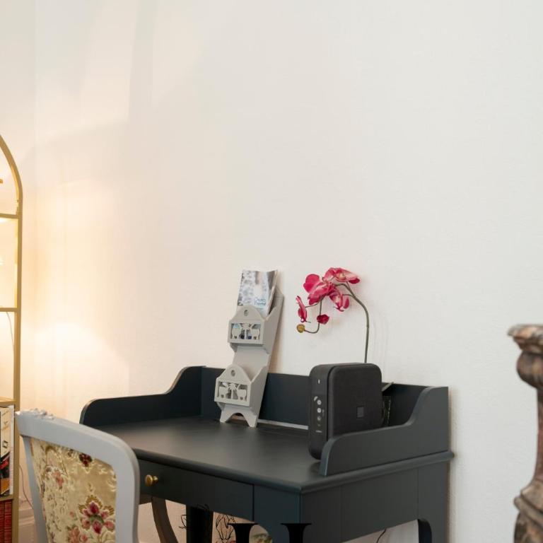 Magnifique Appartement Luxe Cœur de Nancy - Two-Bedroom Apartment - 15