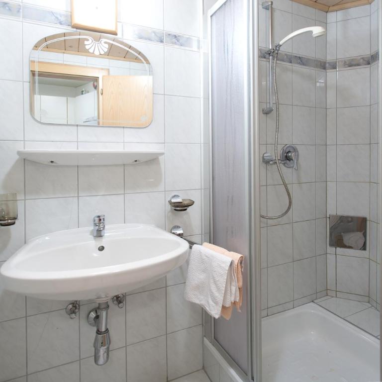Apartmenthaus DIAS - Apartment mit Terrasse - 4