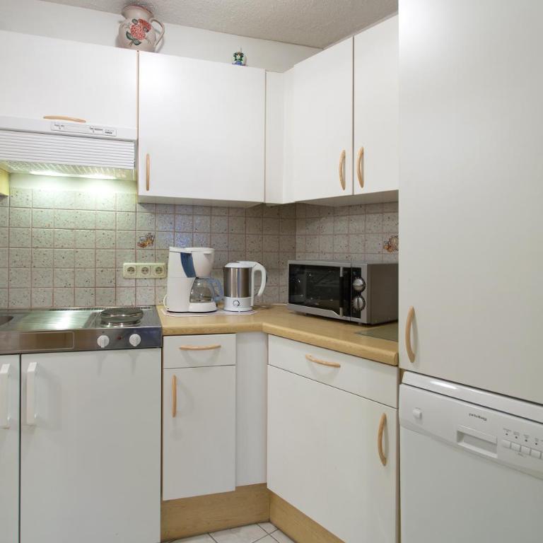 Apartmenthaus DIAS - Apartment mit Terrasse - 9