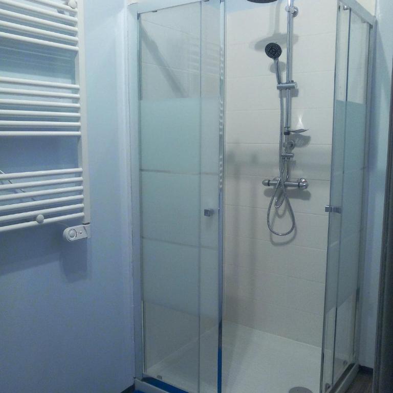 Gite les Granites à moins de 100m du lac - Appartement 3 Chambres - 7