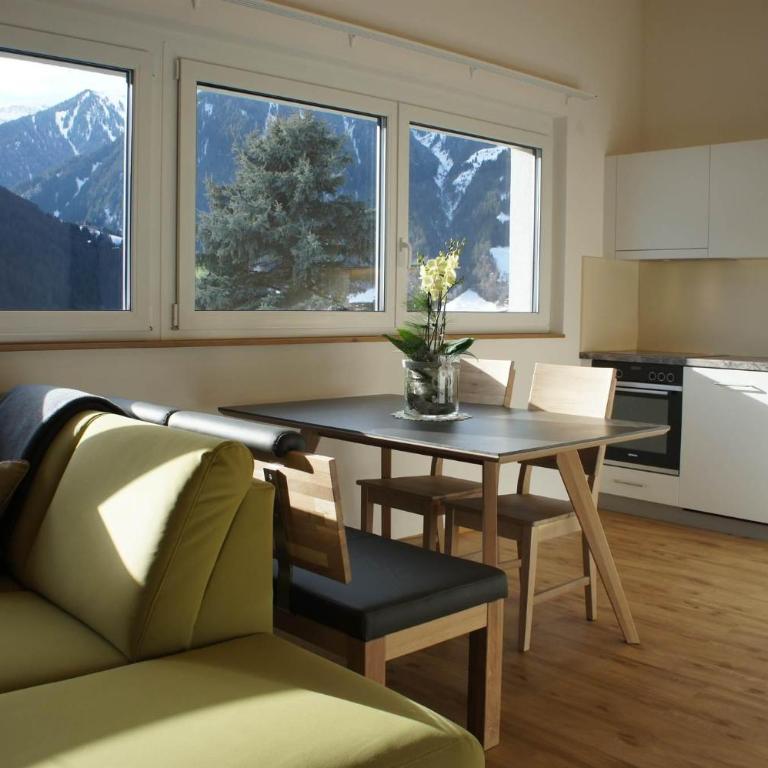 Zamanger Hüsli - Apartment mit 2 Schlafzimmern und Dusche - 1