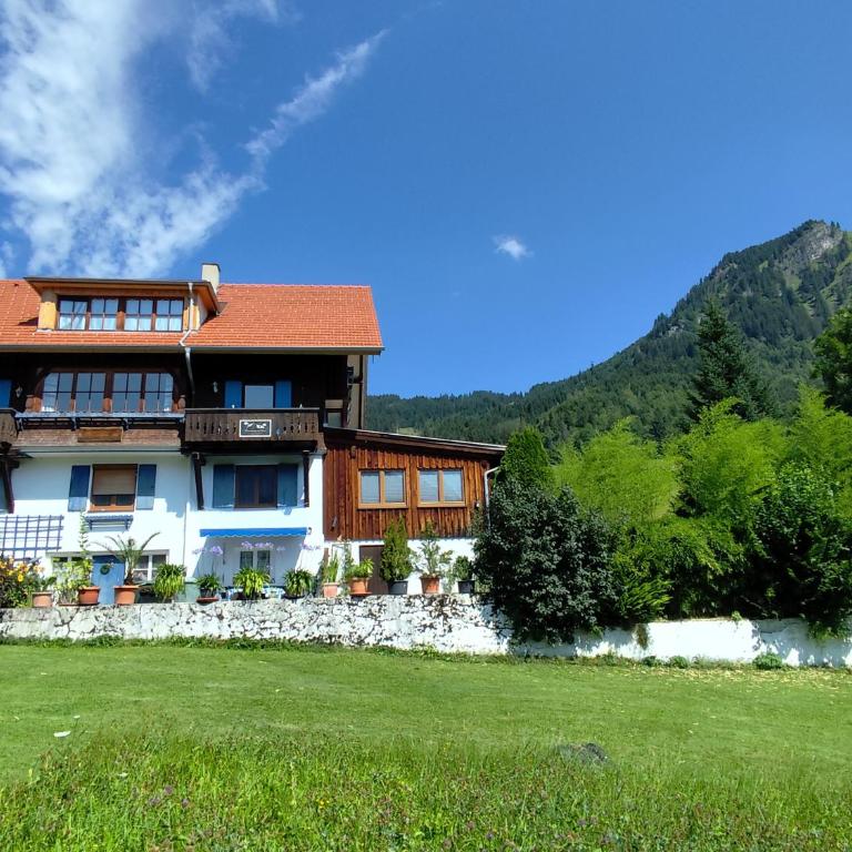 Bad Hindelang - Apartment mit 2 Schlafzimmern mit Balkon und Terrasse - 19