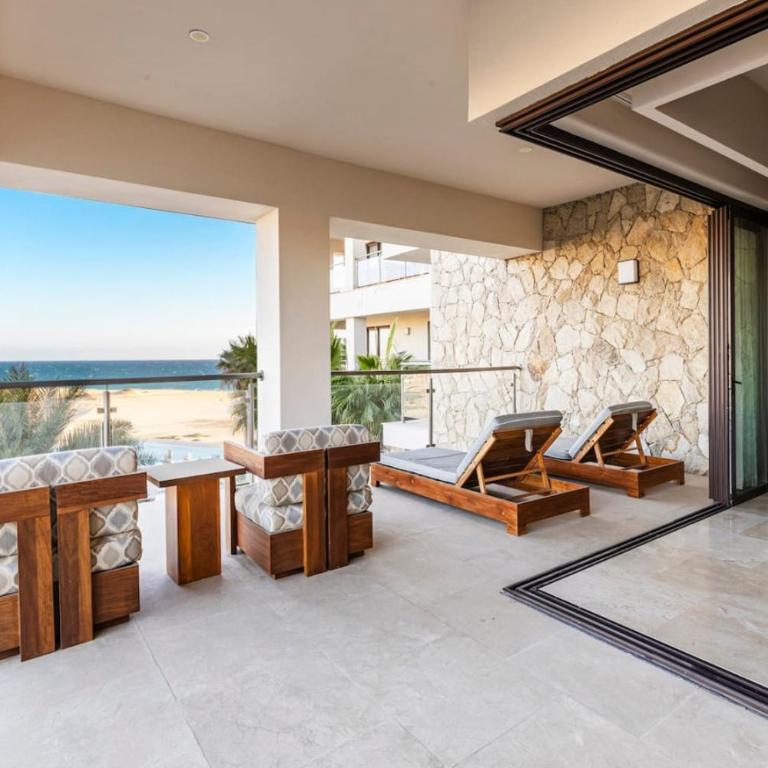 Beachfront Condo - Hot Tub - Apartamento - 5