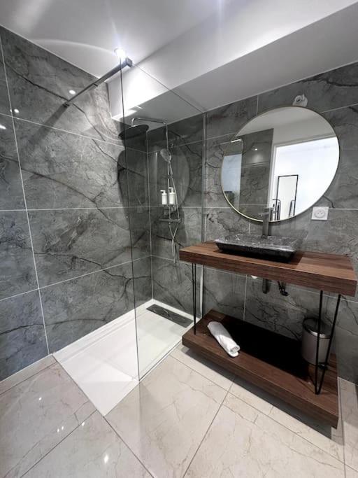 Appartement en Hyper centre - One-Bedroom Apartment - 24