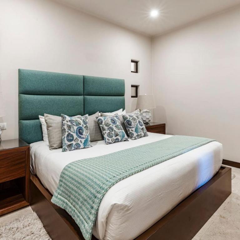 Beachfront Condo - Hot Tub - Apartamento - 20