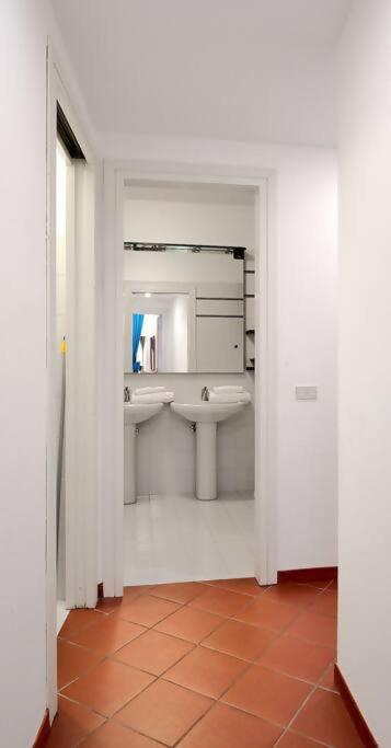 Il salotto sul Gombito - Appartamento con 2 Camere da Letto - 22
