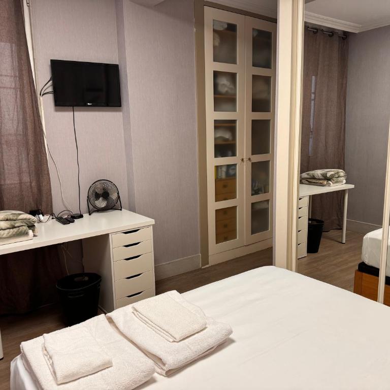 Bilboflat San Mamés - Three-Bedroom Apartment - 6