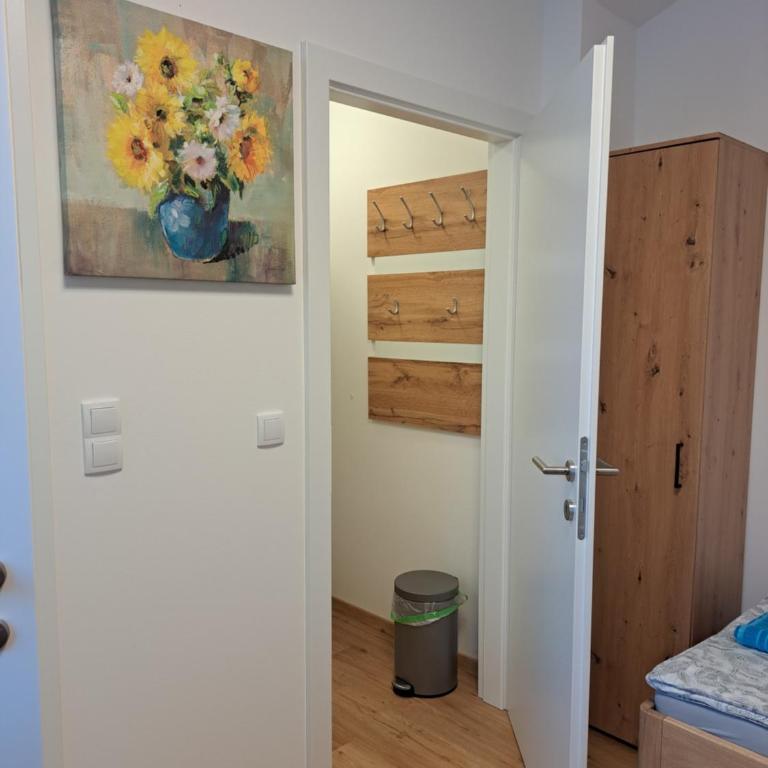 Private Zimmer HoAp - Standard Einzelzimmer mit Dusche - 4