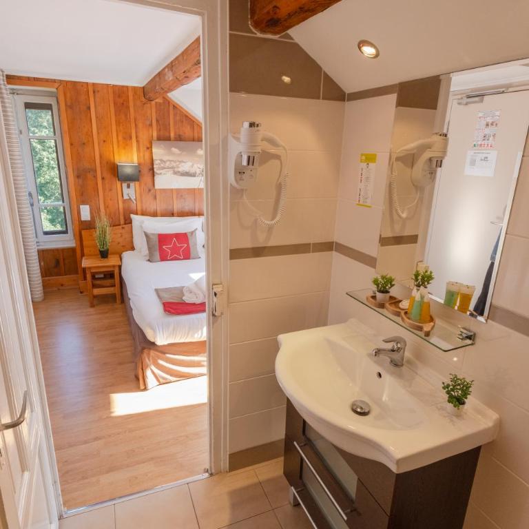 Chalet Hôtel La Sapinière - Chambre Double - Vue sur Aiguille du Midi - 3