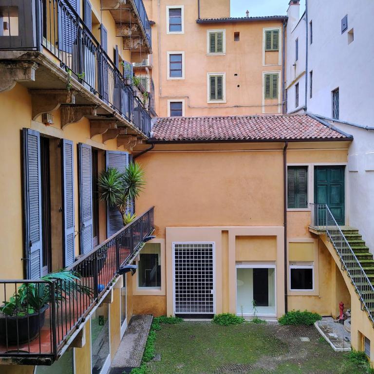 Italianflat - Rentroom 200mt to Arena - Camera Matrimoniale - 4