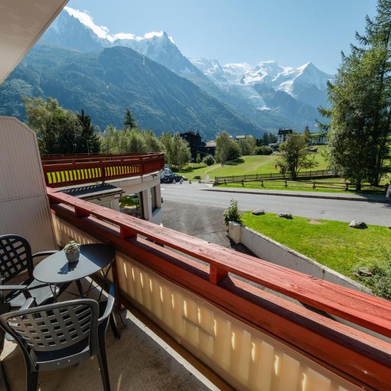 Chalet Hôtel La Sapinière - Chambre Double - Vue sur Aiguille du Midi - 3