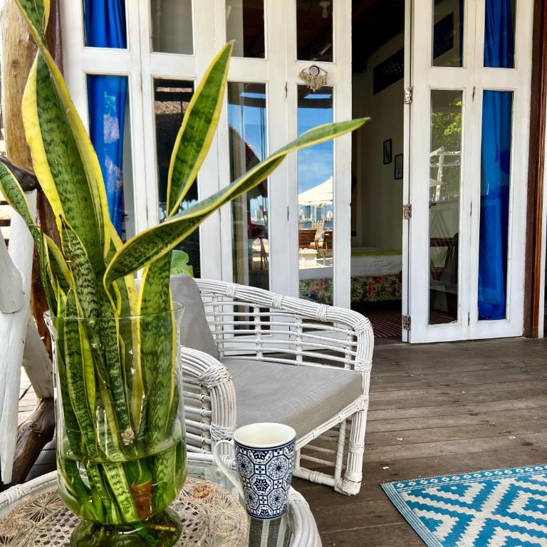 Mira Mira Beach - Deluxe Double Room with Sea View - 1