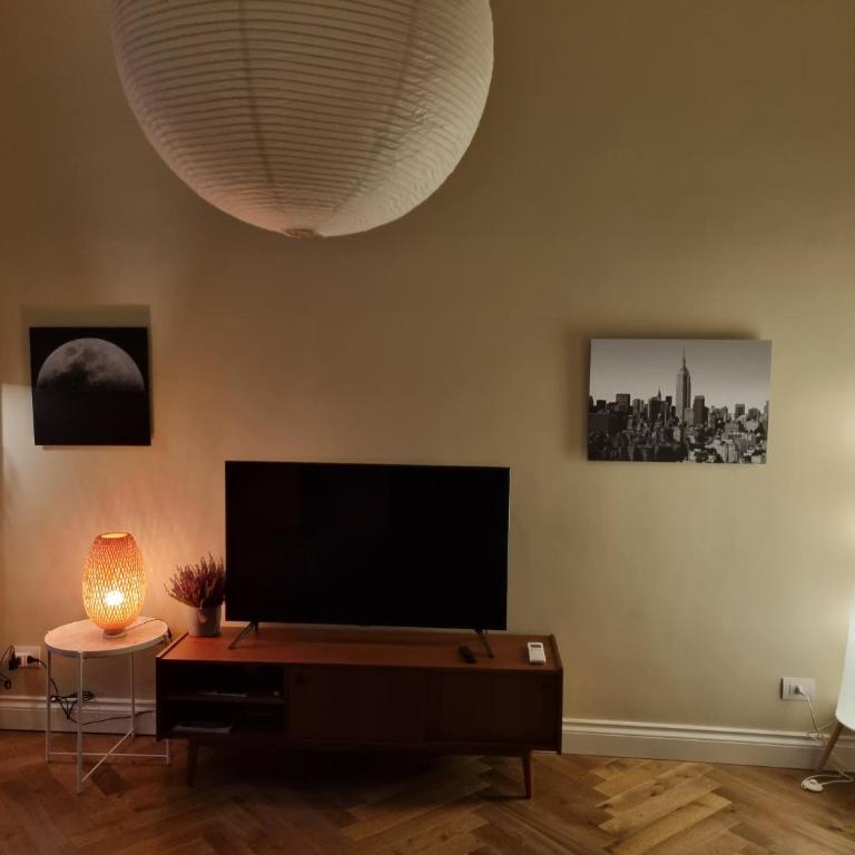 Maggie's House - Appartamento con 2 Camere da Letto - 67