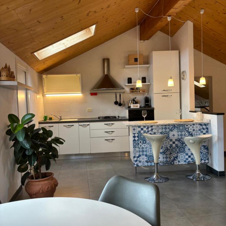 Sestri Loft - Appartamento con 2 Camere da Letto - 1
