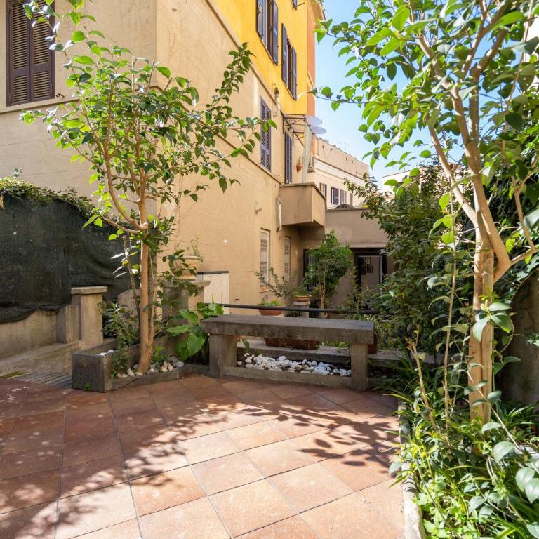 Roma centro pochi minuti - Appartamento con giardino privato - Appartamento con 1 Camera da Letto, Vista Mare e Balcone - 13