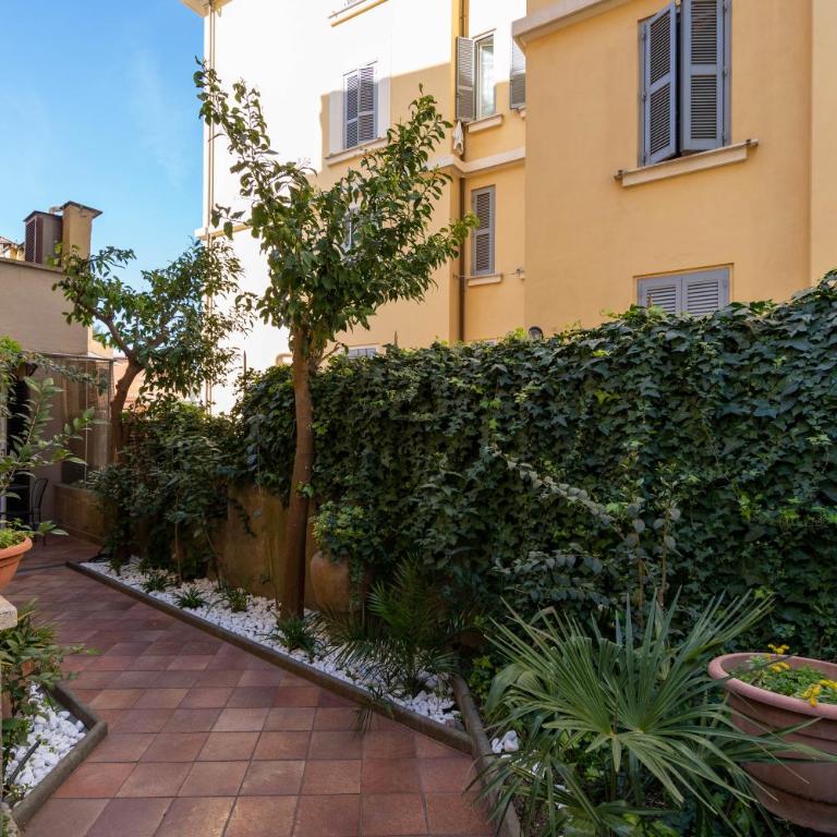 Roma centro pochi minuti - Appartamento con giardino privato - Appartamento con 1 Camera da Letto, Vista Mare e Balcone - 14