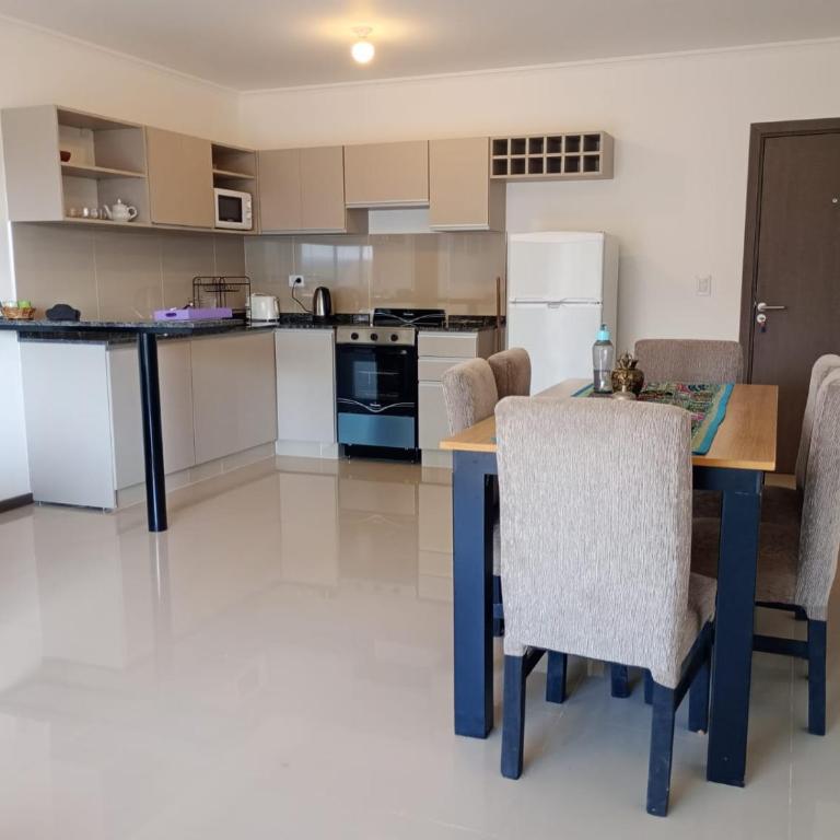 Samsara La Falda- Depto con con cochera cubierta-piscina -AC-calefaccion-SUM-vistas a las montañas-WIFI-a 100 mts de Av principal - Apartamento de 2 dormitorios - 14