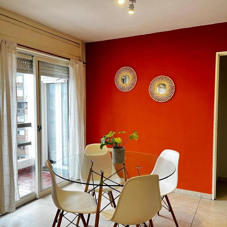 El Abrojal - Departamento con Estacionamiento , zona Patio Olmos - Apartamento de 1 dormitorio - 2