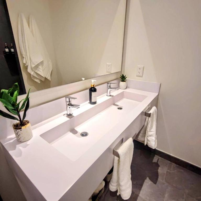 FIFA World Cup City Oasis, KS, Pool, Hot Tub, Gym - One-Bedroom Apartment - 20