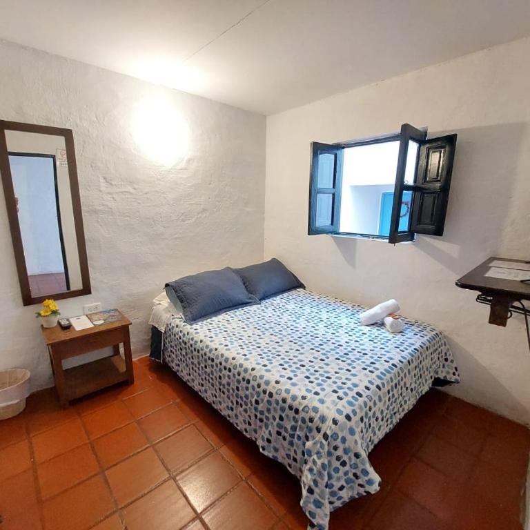 Villa Chie-Plaza Mayor - Habitación Doble con baño privado - 1