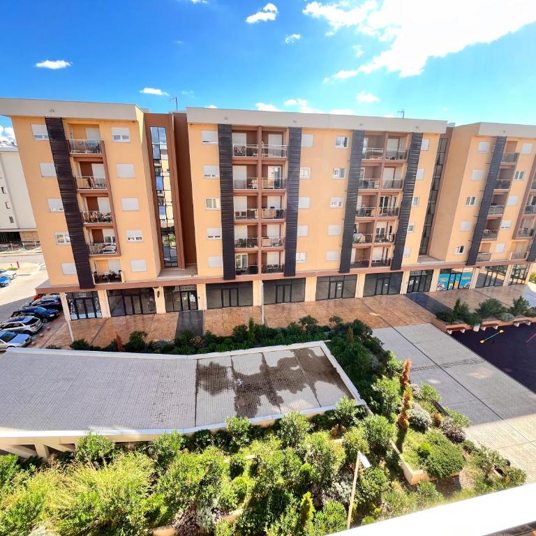 New City Luxury Apartments - Apartman sa 2 Spavaće Sobe i Balkonom - 13