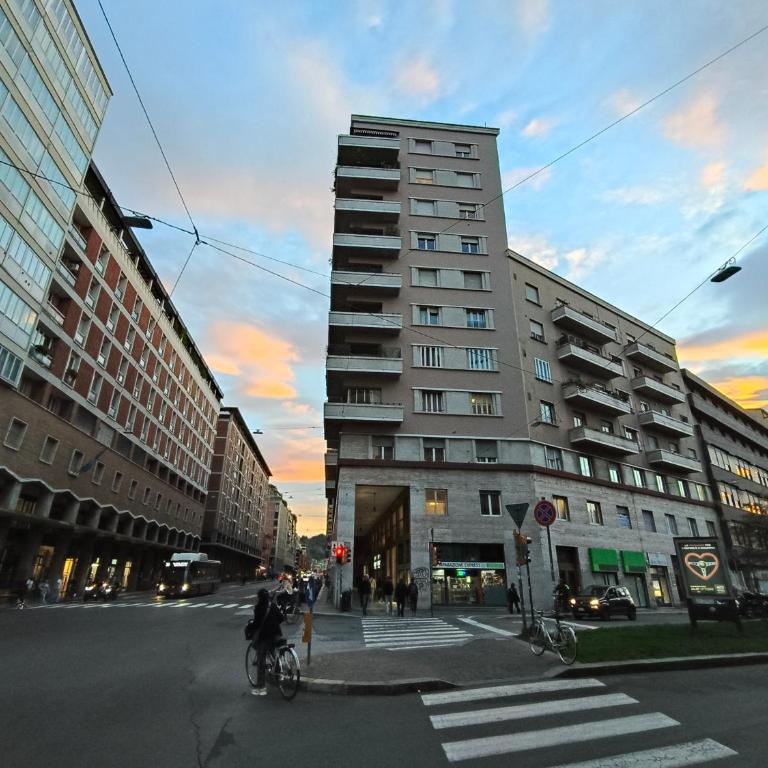 Fluère - Via Riva Reno - Appartamento con 2 Camere da Letto - 45