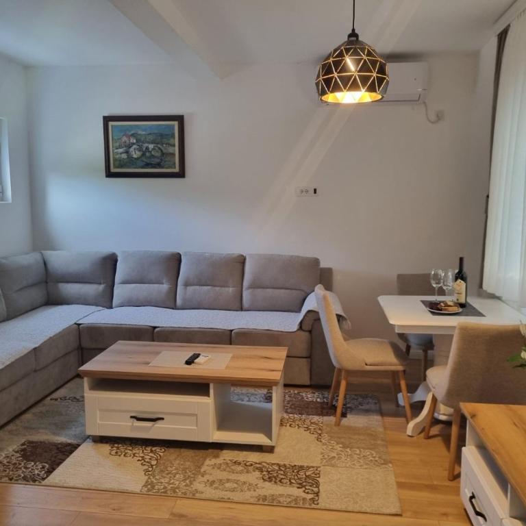 Apartment Matija Airport - Apartman sa 1 Spavaćom Sobom - 17