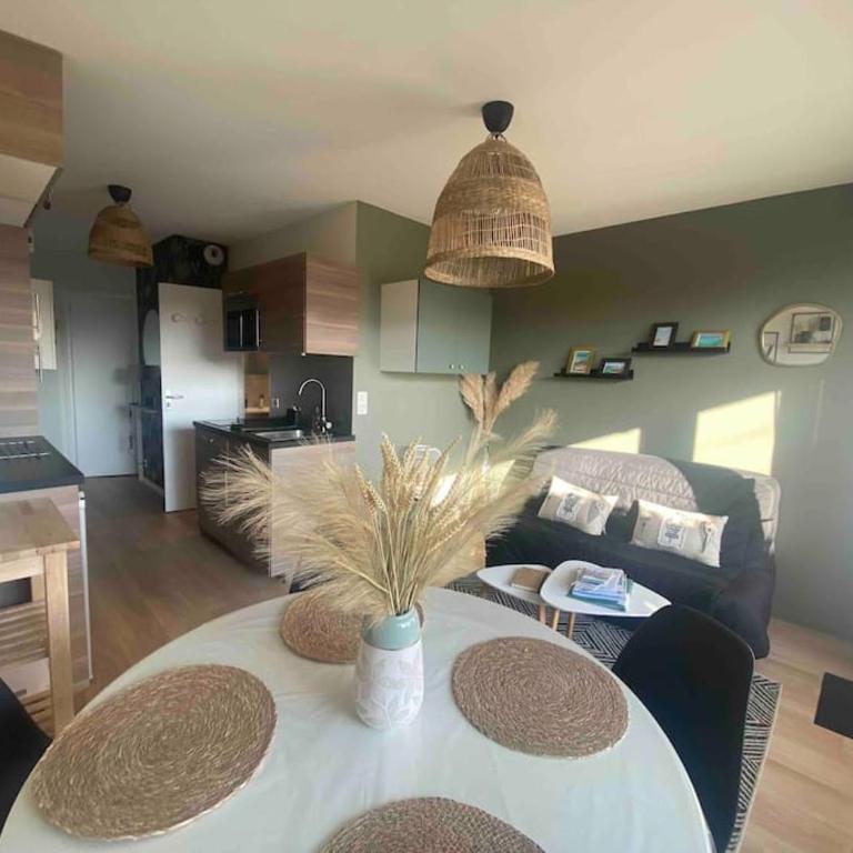 Appartement bord de mer - Apartment mit 1 Schlafzimmer - 32
