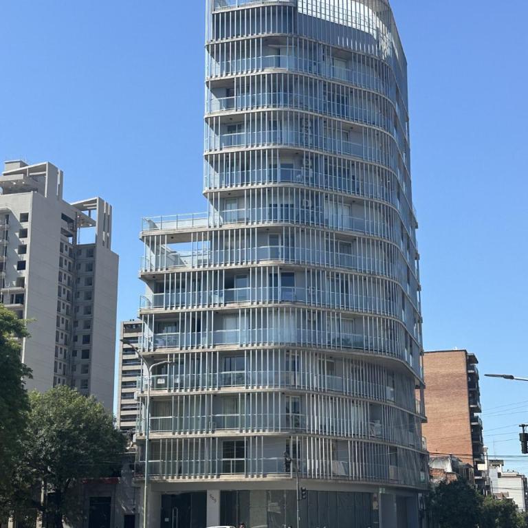 Pura Vida - Plaza Alberdi - Apartamento de 2 dormitorios con vistas - 1