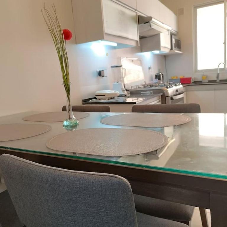 Apartamento cómodo y completo cala cala - Apartamento de 2 dormitorios con balcón - 13