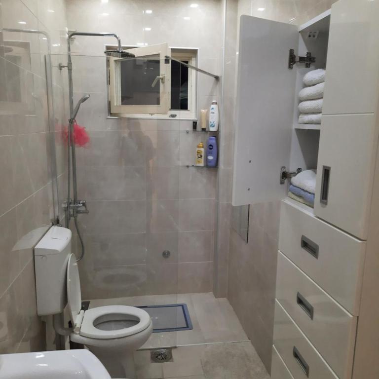 Center Apartment - One-Bedroom Apartment - 10
