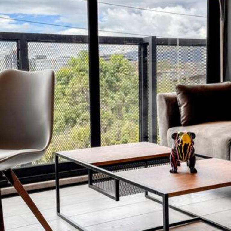 Skyline Suites - Elegant Living with Coworking & Scenic Views - Two-Bedroom Apartment with City View - 7