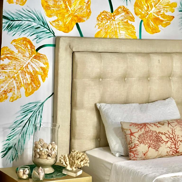 Mira Mira Beach - Budget Twin Room - 7