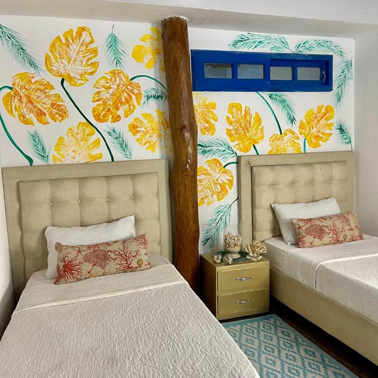 Mira Mira Beach - Budget Twin Room - 3