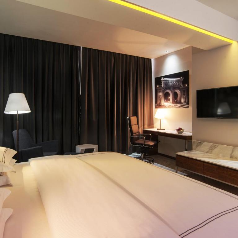 Krystal Urban Guadalajara - Habitación Estándar - Cama extragrande - 4