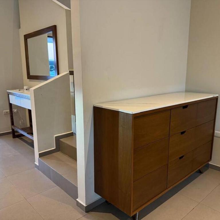 Casa completa 3 recamaras cerca de Nuevo Costco - Three-Bedroom House - 3