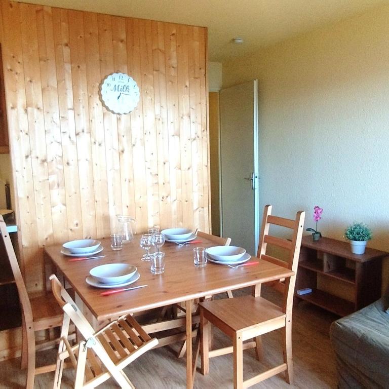 2 Pièces Cabine Pied des Pistes - 4 Lits Superposés, Animaux Admis - Appartement 1 Chambre - 2
