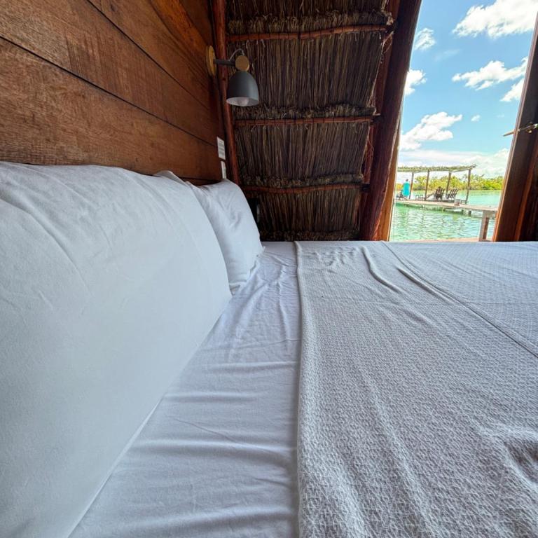 Hotel CasaBakal - A pie de Laguna - Bacalar - Bungalow - Frente al agua - 7
