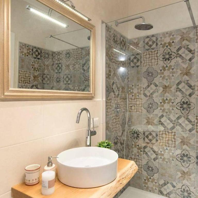 Apartment in Baveno with Lake Maggiore Views - Casa Vacanze con 1 Camera da Letto - 14