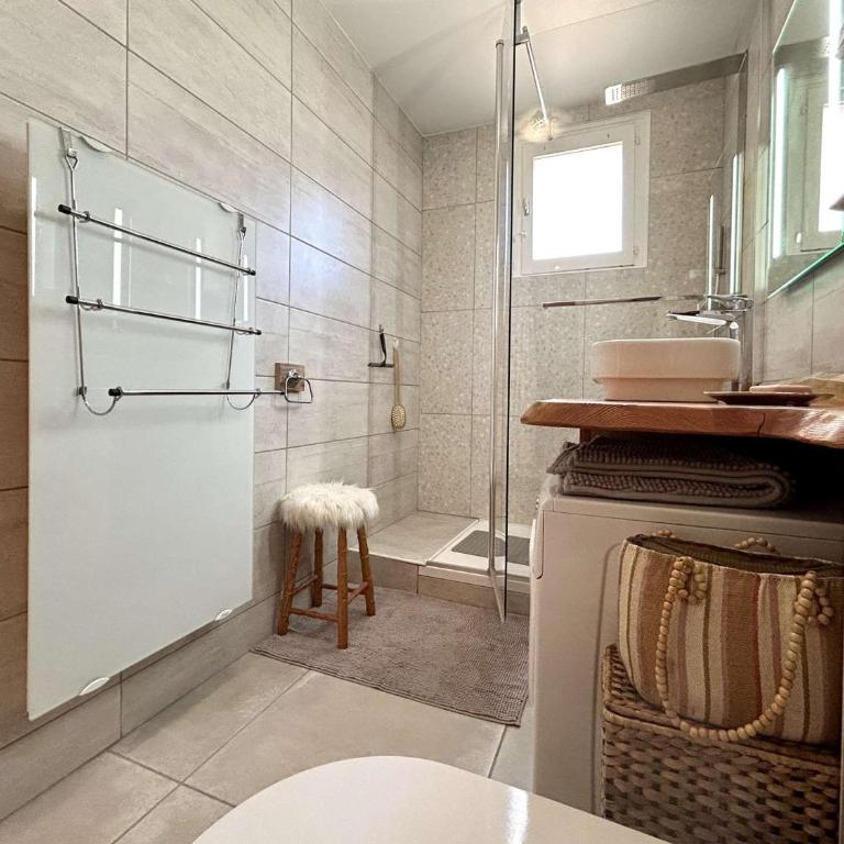 Appartement cosy avec balcon et parking à Briançon - FR-1-330C-148 - Appartement - 4