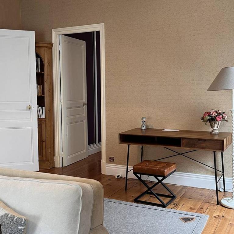 Appartement spacieux en centre-ville pour 6 pers. avec vue sur montagne - FR-1-234-327 - Appartement - 8