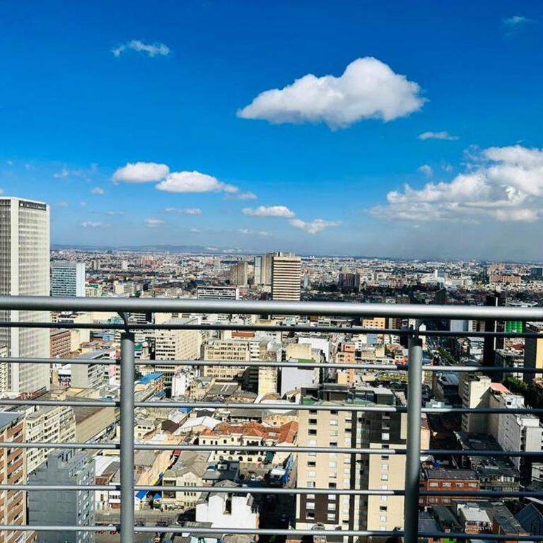 Hermoso y acogedor apto piso 32 para estrenar - One-Bedroom Apartment - 23