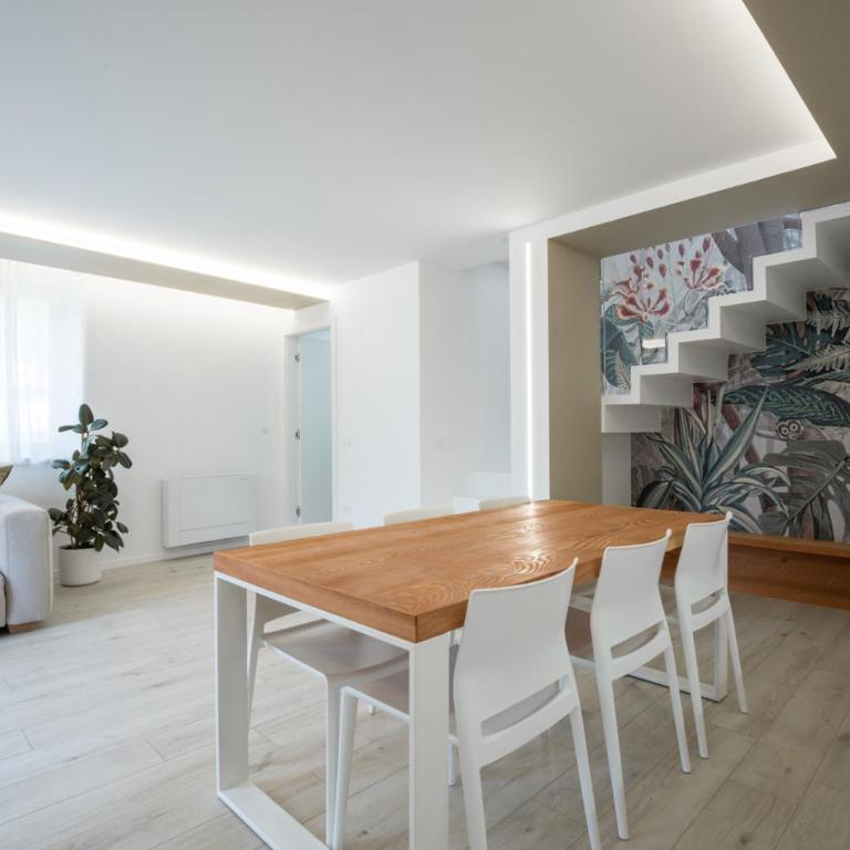 La Giostra Deluxe Apartments - Deluxe Apartment mit Balkon und 2 Schlafzimmern - 1