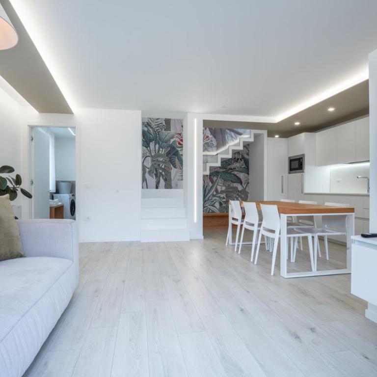 La Giostra Deluxe Apartments - Deluxe Apartment mit Balkon und 2 Schlafzimmern - 26