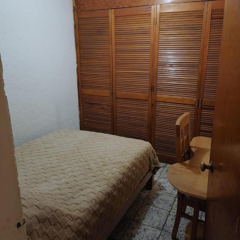 Estrena Habitación amueblada en Zapopan - Habitación Doble con baño compartido - 3