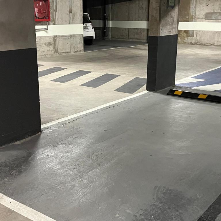 Dpto Bellavista La Florida con estacionamiento - Apartamento de 1 dormitorio con vistas a la ciudad - 14